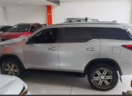 Toyota Fortuner 2.7l Mid