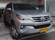 Toyota Fortuner 2.7l Mid