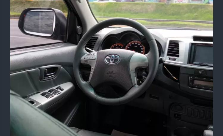 Toyota Hilux 3.0 Srv