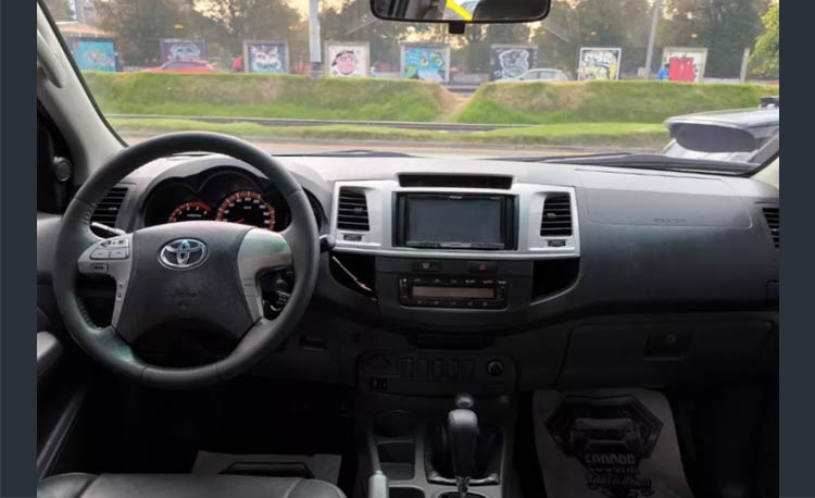 Toyota Hilux 3.0 Srv
