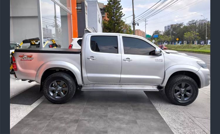Toyota Hilux 3.0 Srv