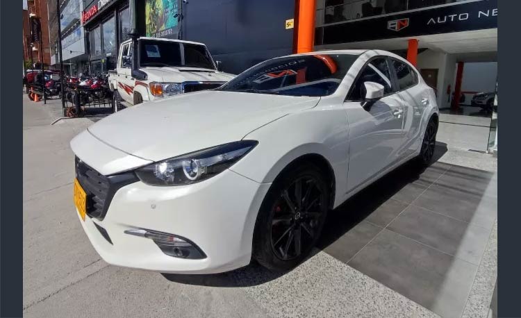Mazda 3 2.0 Sport Touring
