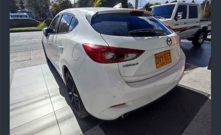 Mazda 3 2.0 Sport Touring