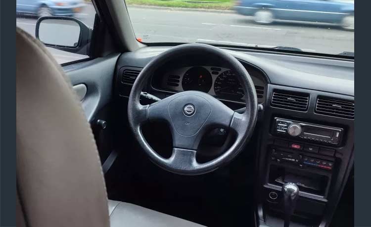 Nissan Sentra 1.6 B13