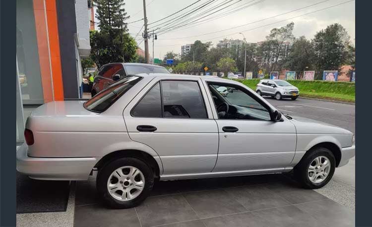 Nissan Sentra 1.6 B13