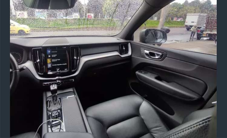 Volvo XC60 2.0 T5 Awd Momentum