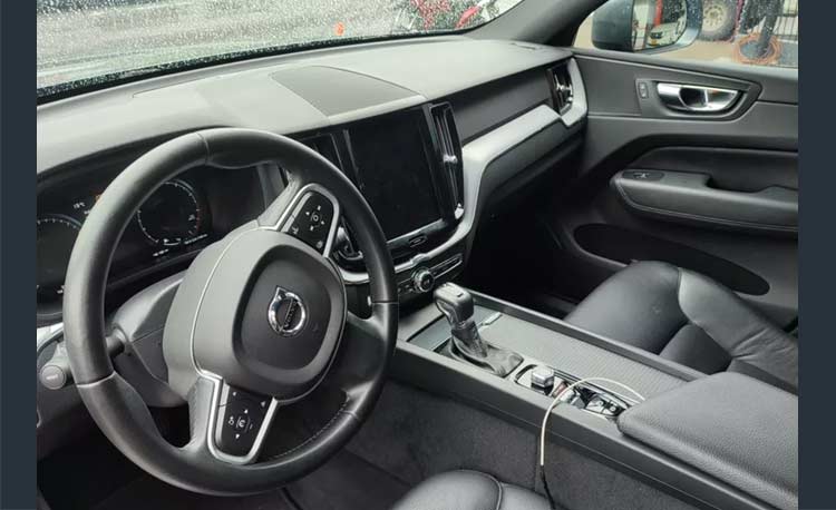 Volvo XC60 2.0 T5 Awd Momentum