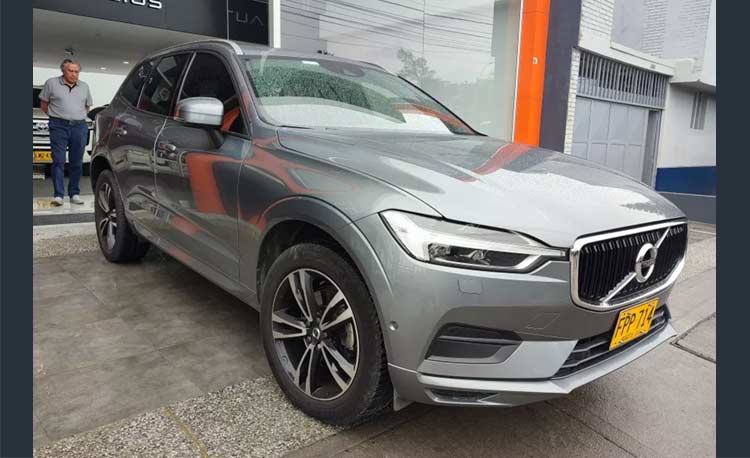 Volvo XC60 2.0 T5 Awd Momentum