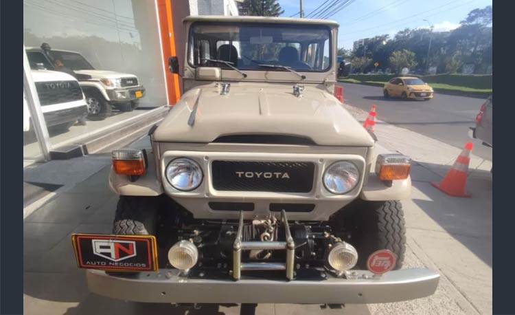 Toyota Land Cruiser 4.2 Fj45