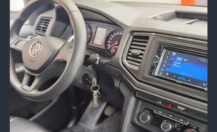 Volkswagen Amarok TRENDLINE MT 2000CC 4X4