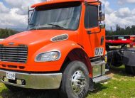 Freightliner M2 106