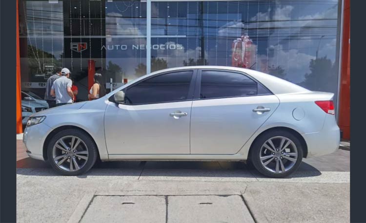 Kia CERATO FORTE 1.6