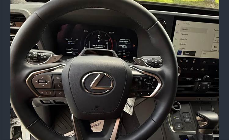 Lexus GX 550 Premium +