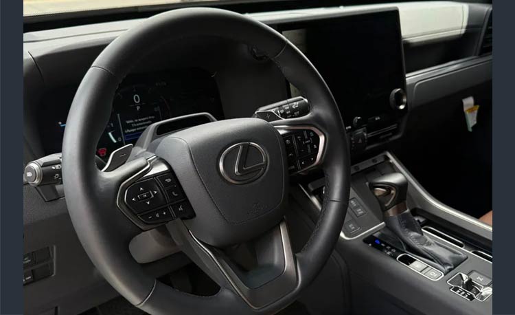 Lexus GX 550 Premium +