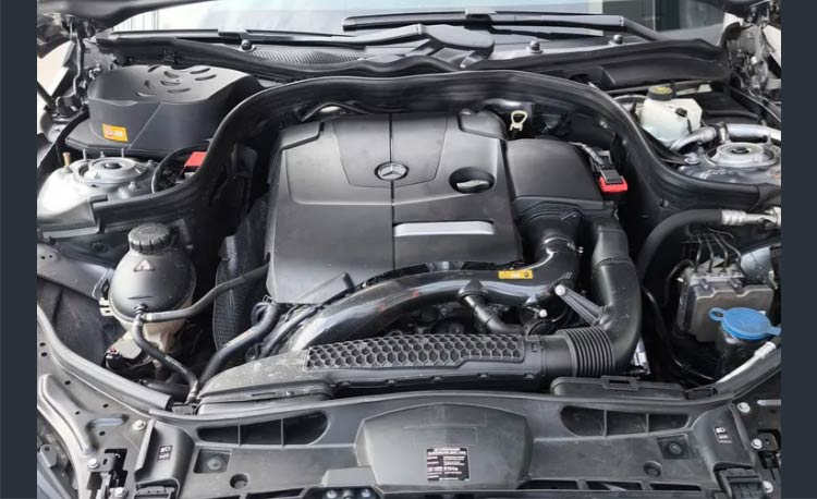 Mercedes-Benz Clase E 2.0 Cgi 184 hp