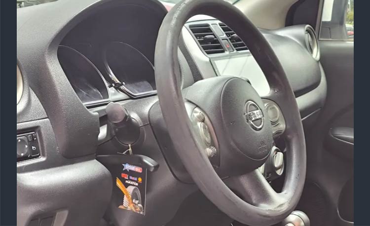 Nissan Versa 1.6 Advance