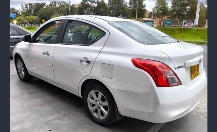 Nissan Versa 1.6 Advance