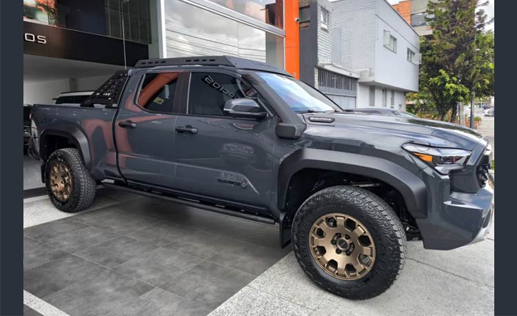 Tacoma Hybrid 4wd