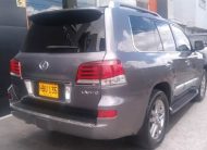 Lexus LX 5.7 570