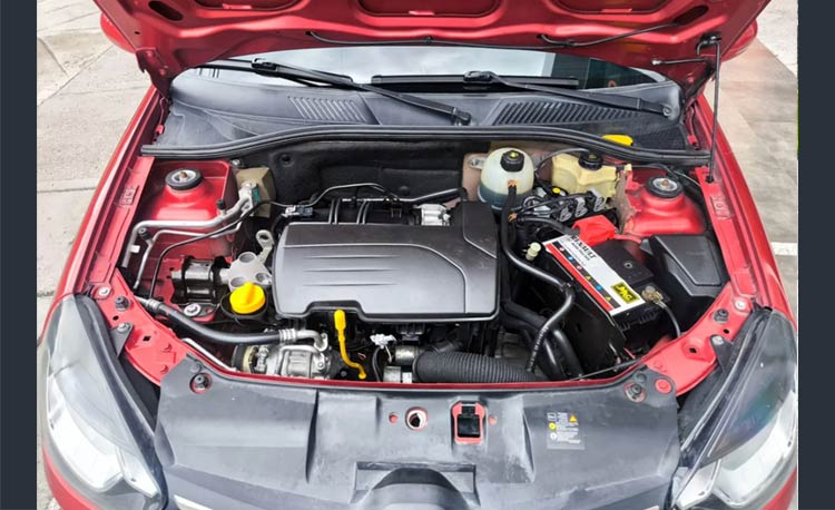 Renault CLIO STYLE 1.2 Night & Day