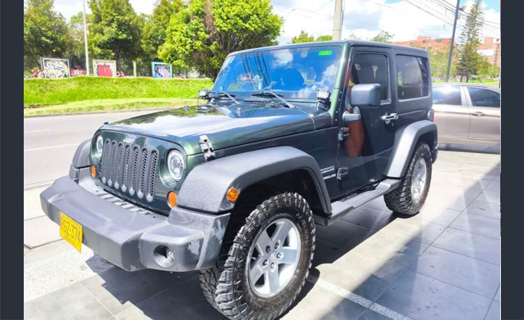 Jeep Wrangler 3.8 Sport