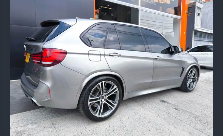 BMW X5 4.4 M