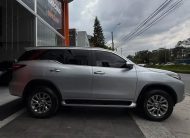 Toyota Fortuner 2.7 Srv Street Aut