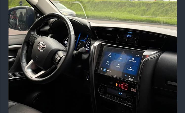 Toyota Fortuner 2.7 Srv Street Aut