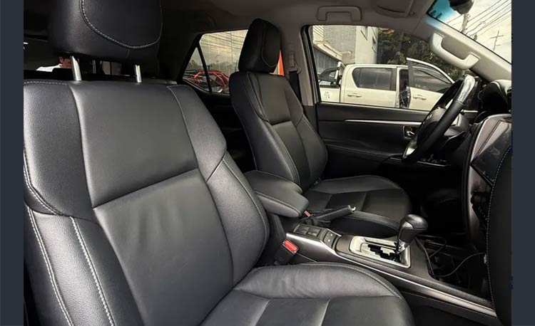 Toyota Fortuner 2.7 Srv Street Aut