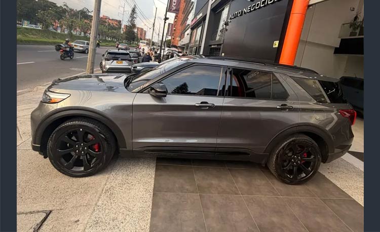 Ford Explorer St 2022