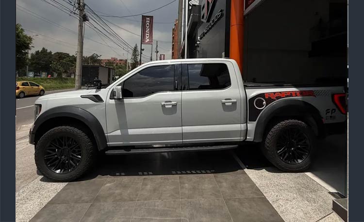 Ford F150 Raptor 3.5 V6 Ecoboost Raptor Cd