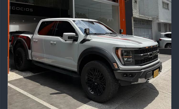 Ford F150 Raptor 3.5 V6 Ecoboost Raptor Cd