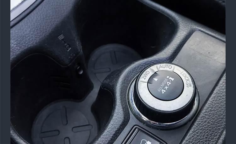 Nissan X-Trail 2.5 Exclusive