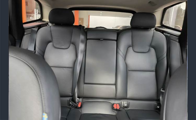 Volvo XC60 2.0 T8 Plus