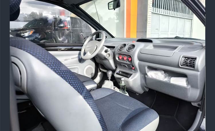 Renault Twingo 1.2 Access +