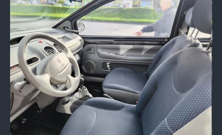 Renault Twingo 1.2 Access +