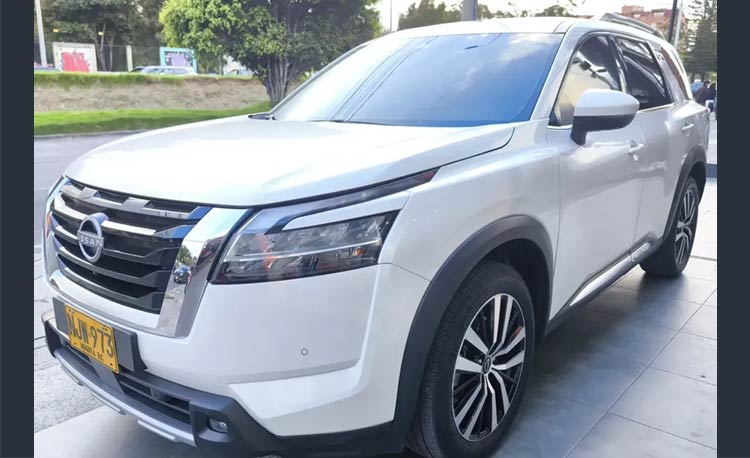 Nissan Pathfinder 3.5 V6 Exclusive Awd At