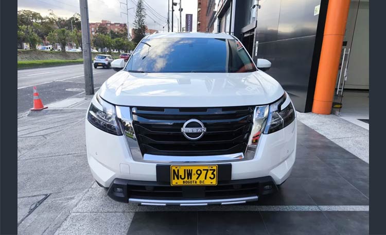 Nissan Pathfinder 3.5 V6 Exclusive Awd At