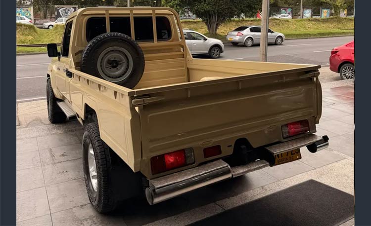 Toyota Land Cruiser Platon