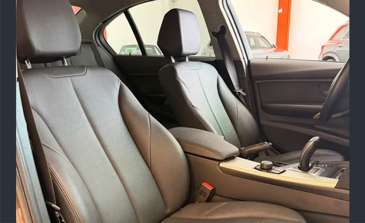 BMW Serie 3 2.0 320i E90