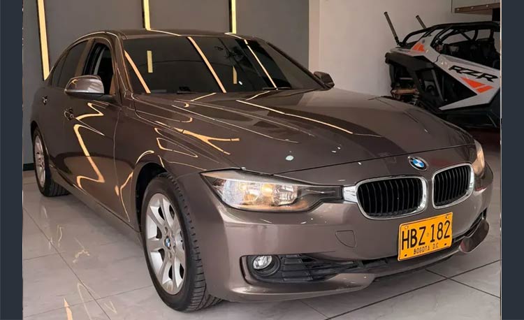 BMW Serie 3 2.0 320i E90