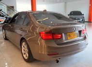 BMW Serie 3 2.0 320i E90