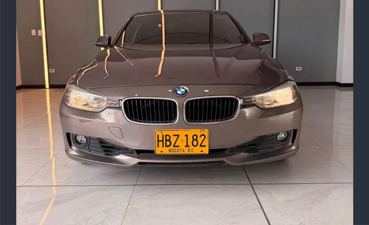 BMW Serie 3 2.0 320i E90