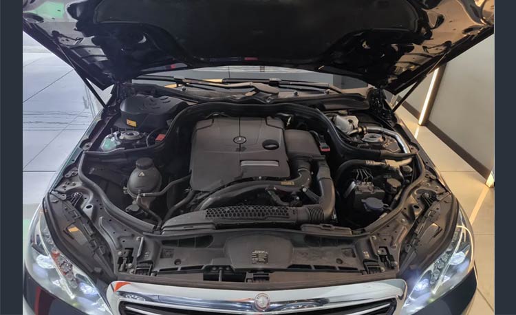 Mercedes-benz Clase E 2.0 Cgi 211 Hp