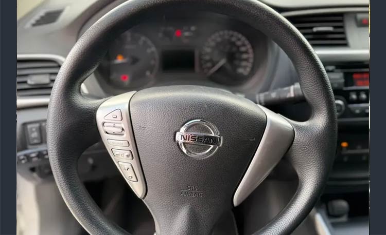 Nissan Sentra 1.8 B17 Fl Sense