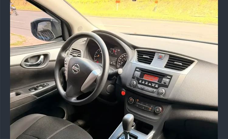 Nissan Sentra 1.8 B17 Fl Sense