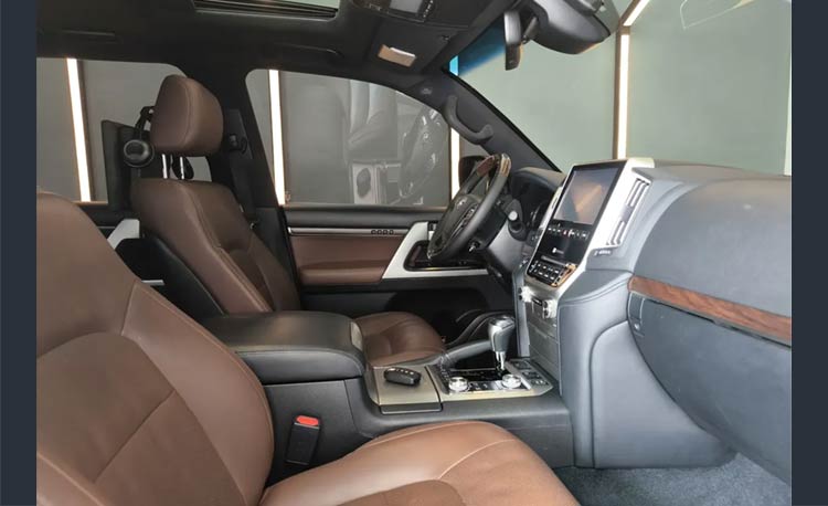 Toyota Land cruiser lc200 5.7L Fl