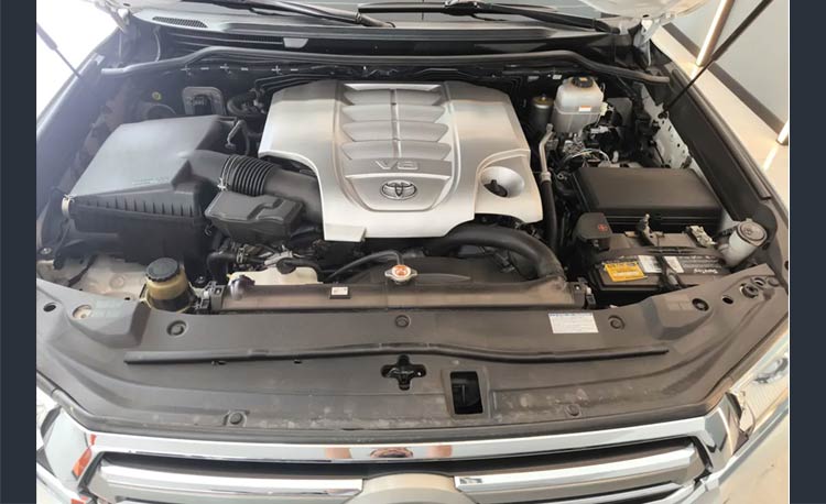 Toyota Land cruiser lc200 5.7L Fl