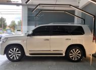 Toyota Land cruiser lc200 5.7L Fl